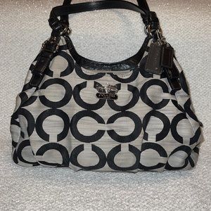 Coach 17020 Silver Gray Black Madison Op ART Shantung Maggie Shoulder Bag